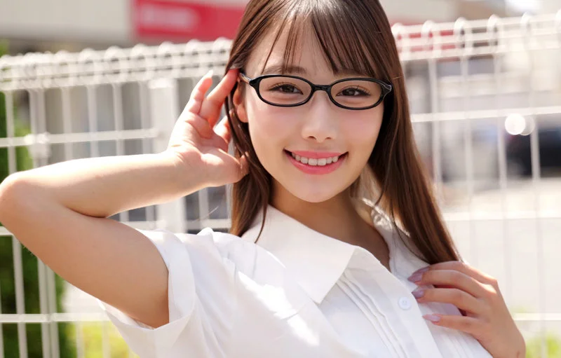 Hさん 無料サンプル画像(1) 【素人の無料エロ動画紹介サイト「シロエロ」】