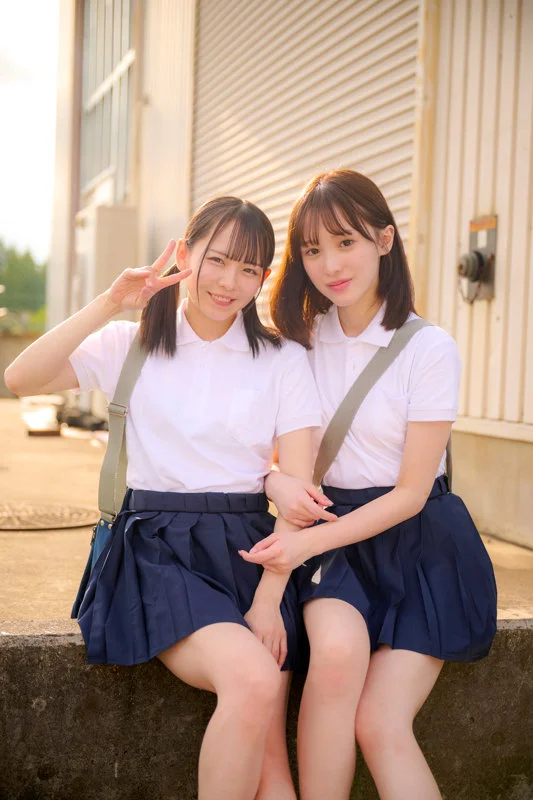 めいさ＆もも 無料サンプル画像(1) 【素人の無料エロ動画紹介サイト「シロエロ」】