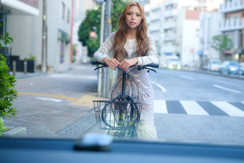 ひなぽよ 無料サンプル画像(1) 【素人の無料エロ動画紹介サイト「シロエロ」】