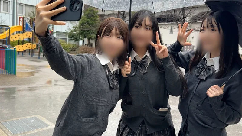 まりな＆めぐり＆ゆな 無料サンプル画像(1) 【素人の無料エロ動画紹介サイト「シロエロ」】